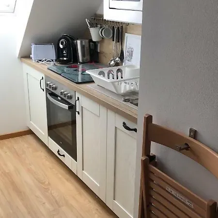 Zum Storchennest Apartment *