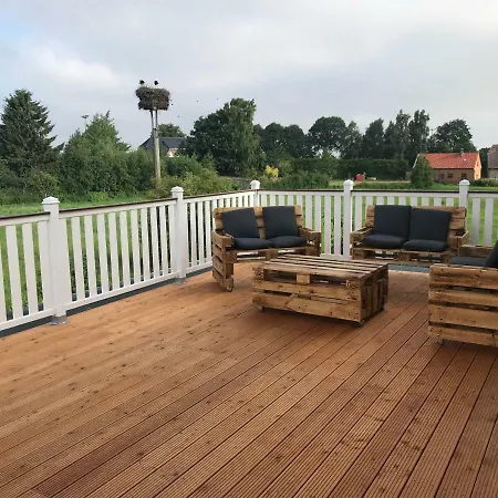 Zum Storchennest * Kloster Wulfshagen