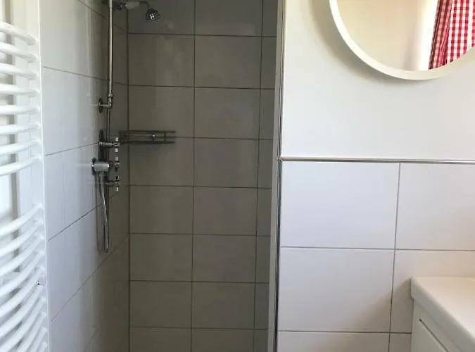 Zum Storchennest 公寓 *